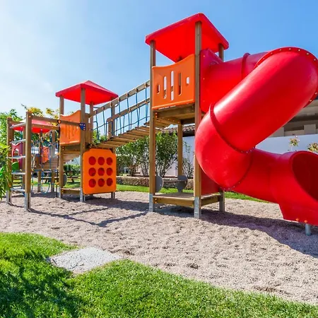 Del Garda Village And Camping-3